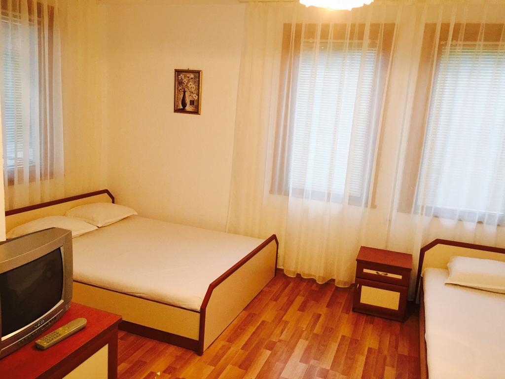 Petrovi Guest House Obsor Zimmer foto